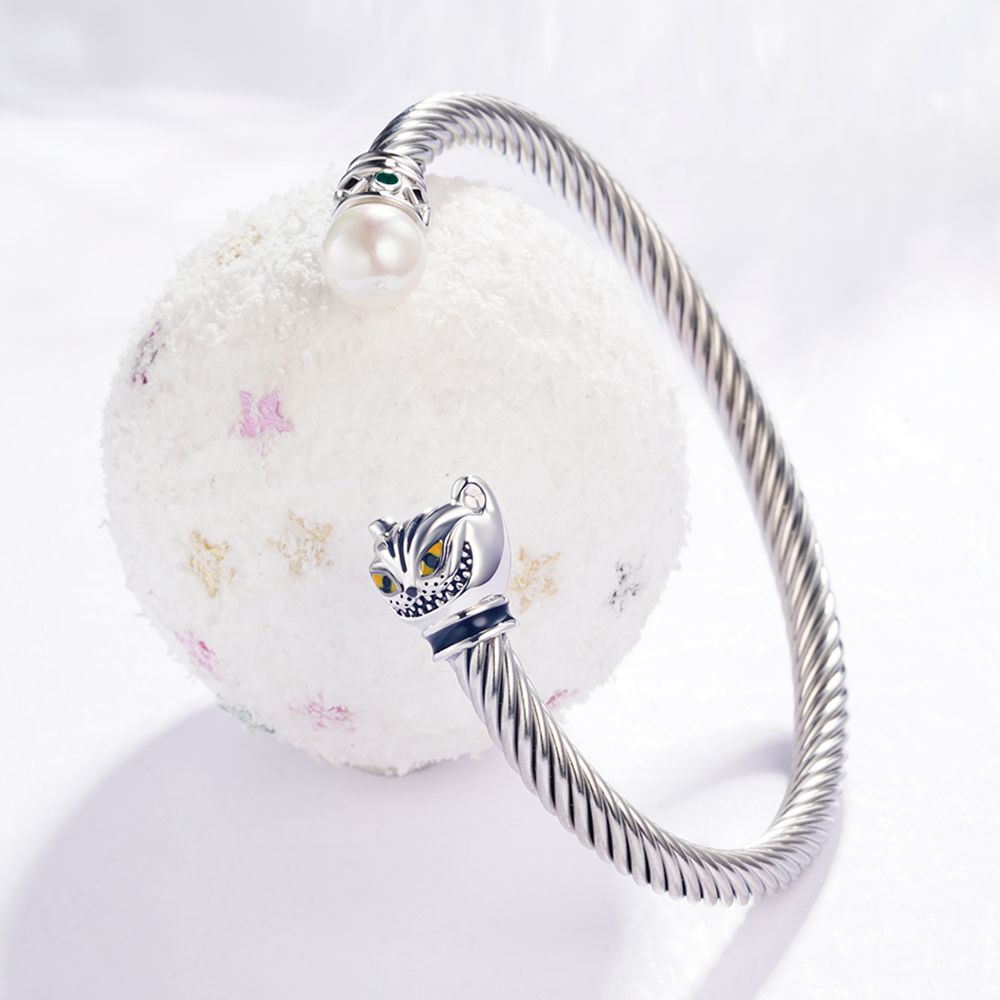 Cable Cheshire Cat  Bracelet with Pearl-5mm