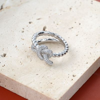 Intertwined Heart Ring